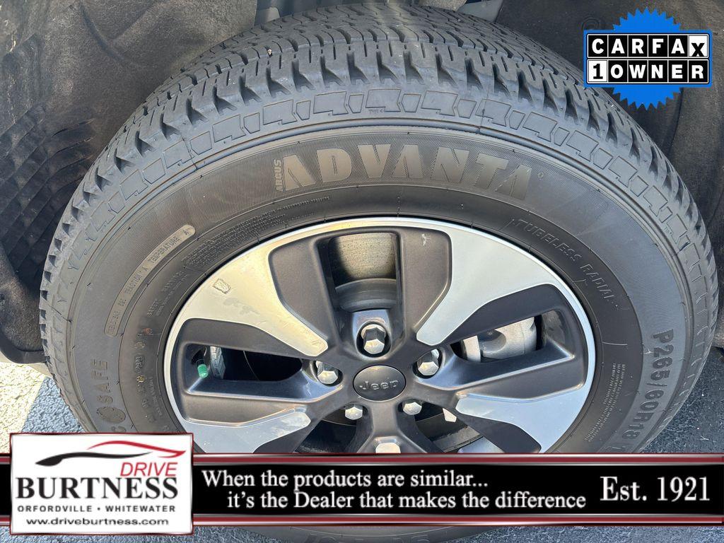 used 2024 Jeep Grand Cherokee 4xe car, priced at $27,995