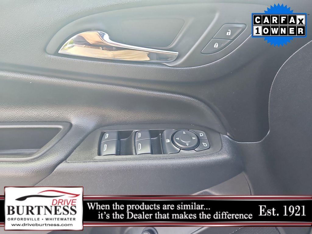 used 2023 Chevrolet Equinox car, priced at $22,988