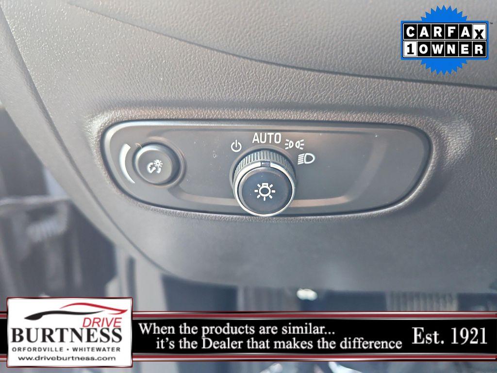 used 2023 Chevrolet Equinox car, priced at $22,988