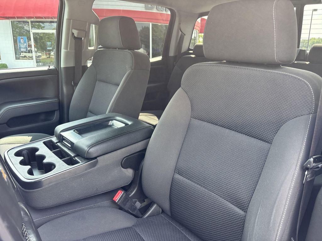 used 2018 Chevrolet Silverado 1500 car, priced at $28,988