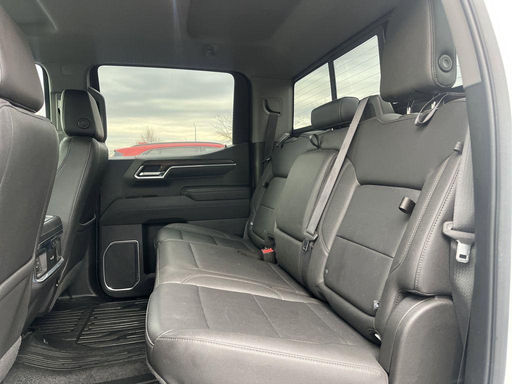 used 2022 GMC Sierra 1500 car, priced at $43,488