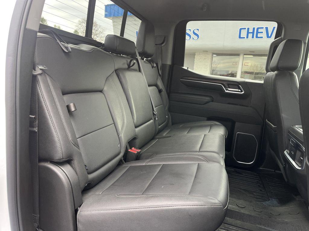 used 2022 GMC Sierra 1500 car, priced at $43,488