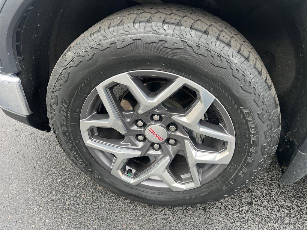 used 2022 GMC Sierra 1500 car, priced at $43,488