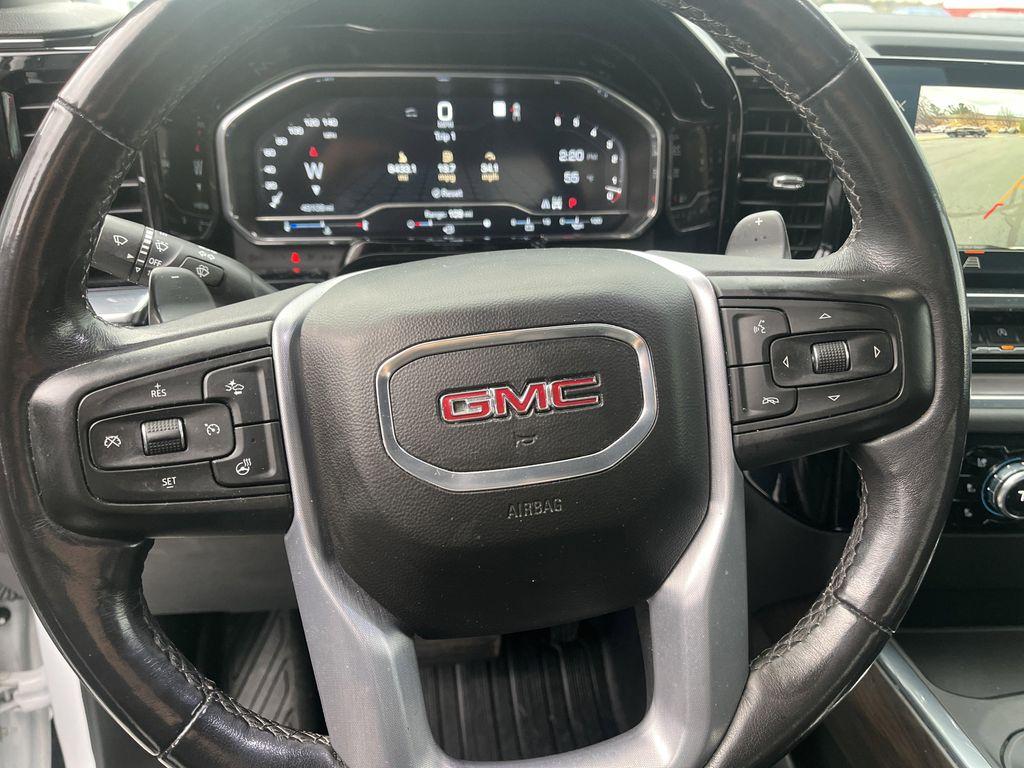 used 2022 GMC Sierra 1500 car, priced at $43,488