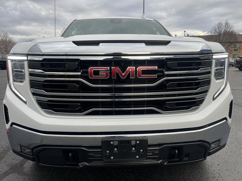 used 2022 GMC Sierra 1500 car, priced at $43,488