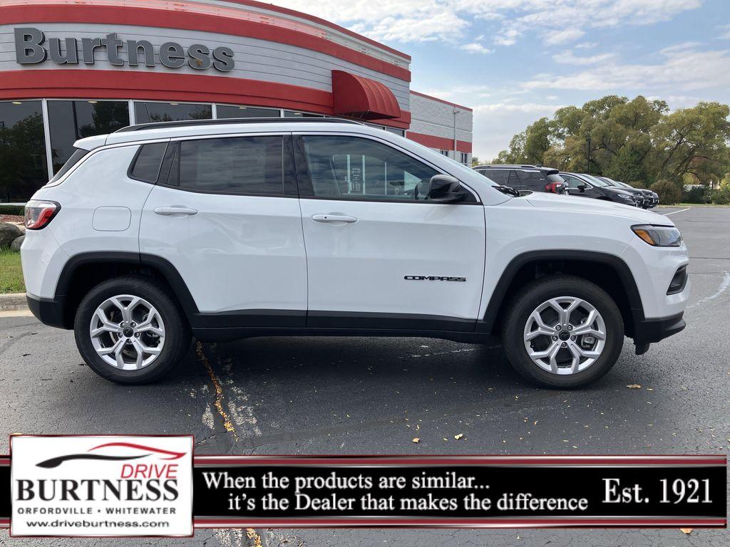 new 2025 Jeep Compass car, priced at $27,510