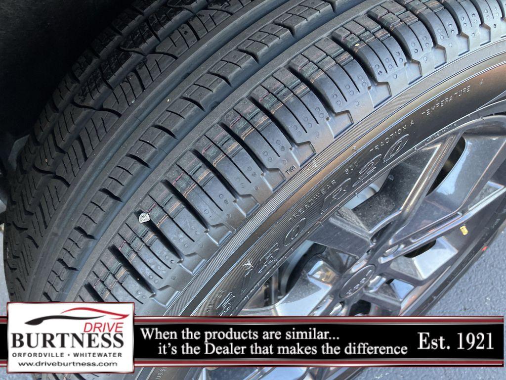 new 2025 Jeep Grand Cherokee car, priced at $47,659