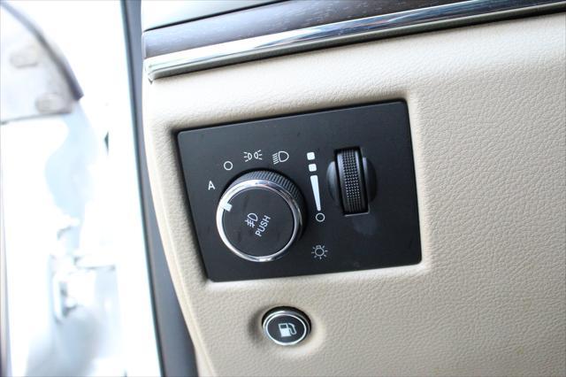 used 2018 Jeep Grand Cherokee car, priced at $19,216