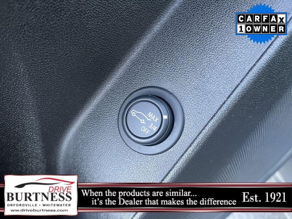 used 2022 Chevrolet Equinox car, priced at $22,495