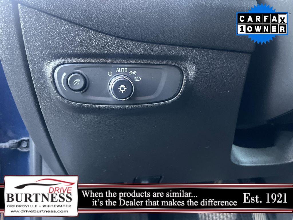 used 2022 Chevrolet Equinox car, priced at $22,495