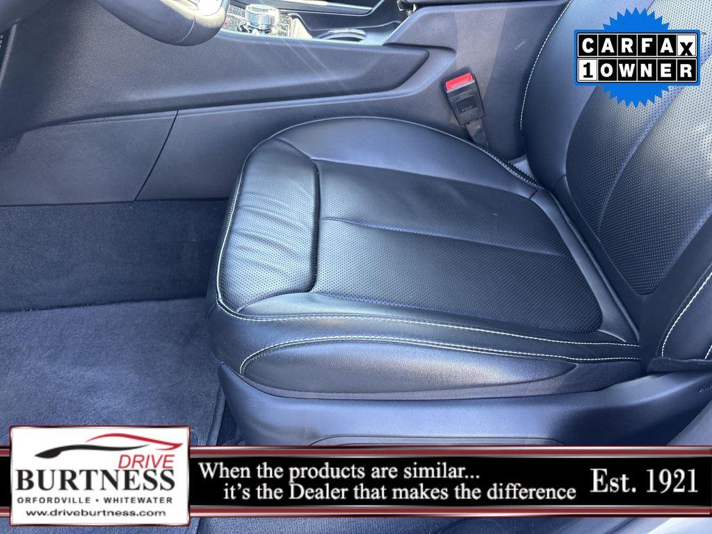 used 2024 Jeep Grand Cherokee car, priced at $39,000