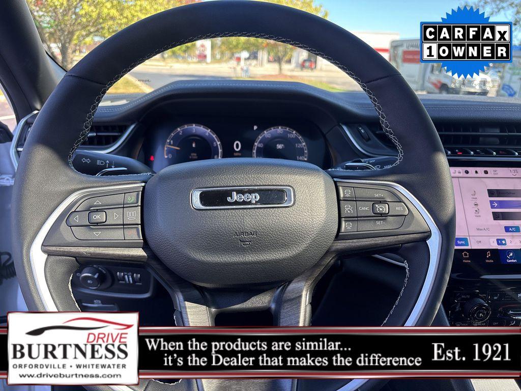 used 2024 Jeep Grand Cherokee car, priced at $39,000