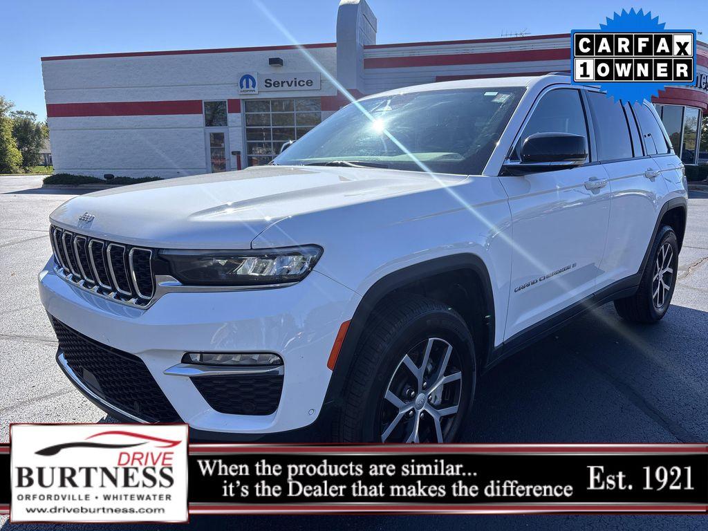 used 2024 Jeep Grand Cherokee car, priced at $39,000