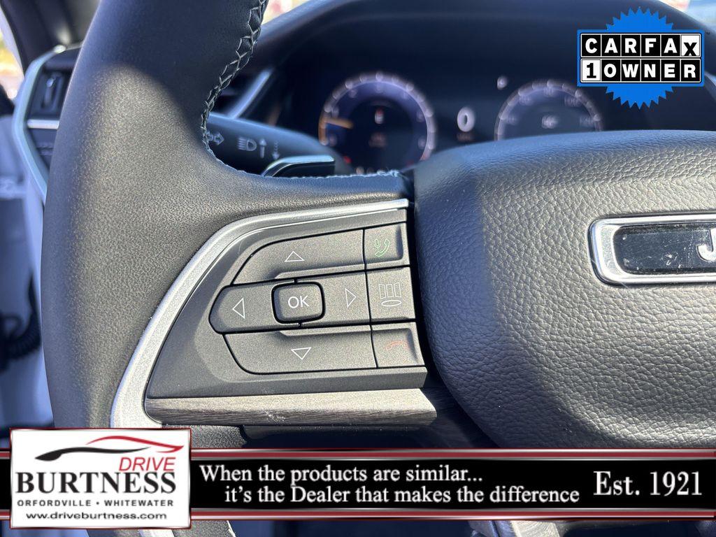 used 2024 Jeep Grand Cherokee car, priced at $39,000