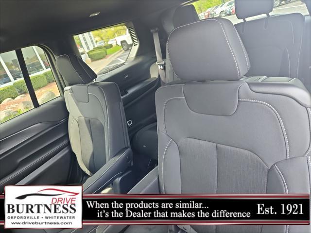 new 2025 Jeep Grand Cherokee L car, priced at $43,924