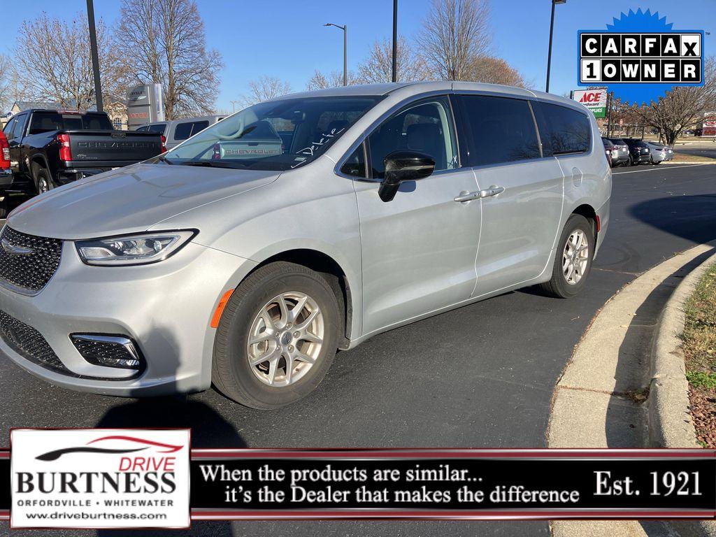 used 2024 Chrysler Pacifica car, priced at $28,000
