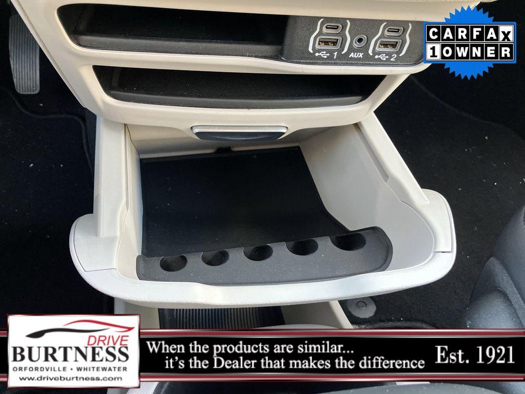 used 2024 Chrysler Pacifica car, priced at $28,000