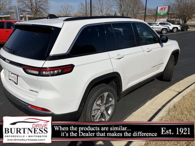 new 2025 Jeep Grand Cherokee car, priced at $48,095