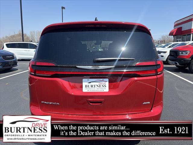 new 2025 Chrysler Pacifica car, priced at $44,668