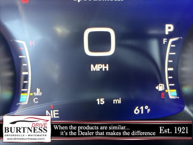 new 2025 Chrysler Pacifica car, priced at $44,668
