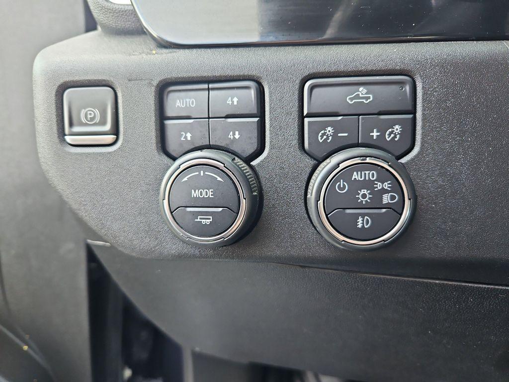 used 2023 Chevrolet Silverado 1500 car, priced at $45,988