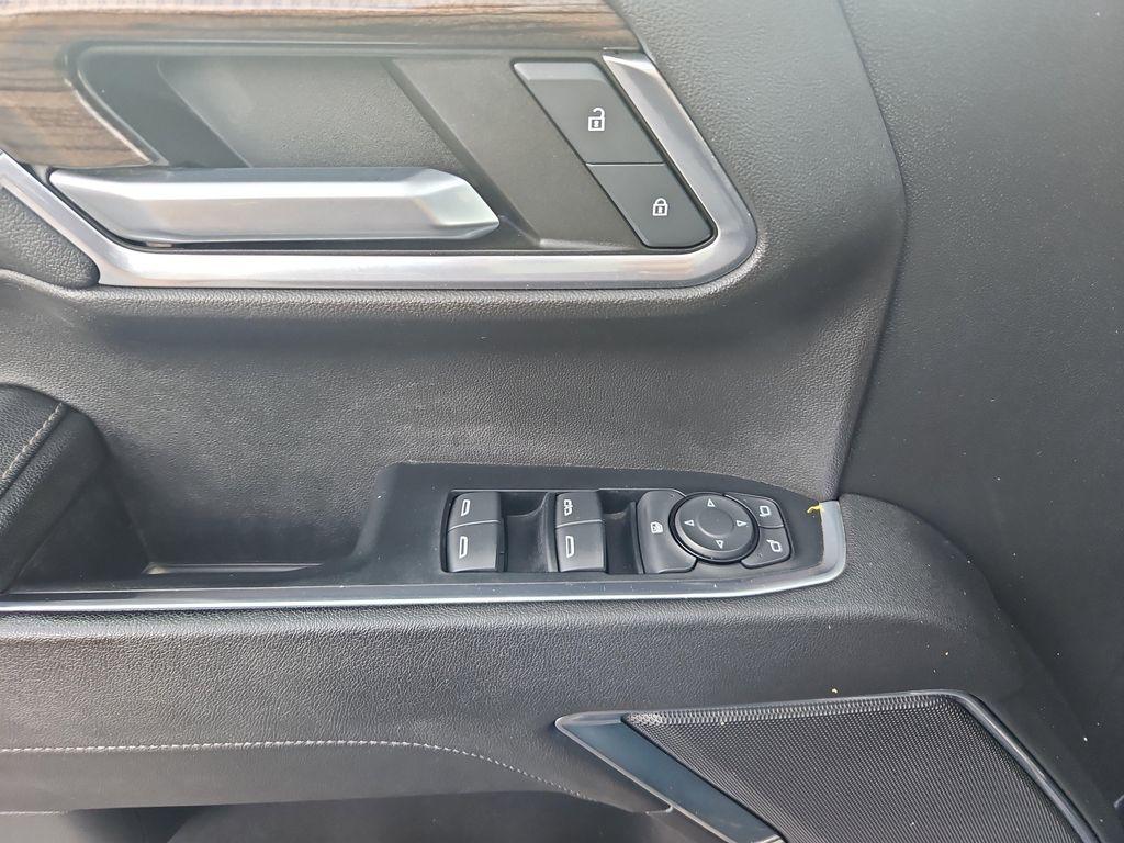used 2023 Chevrolet Silverado 1500 car, priced at $45,988