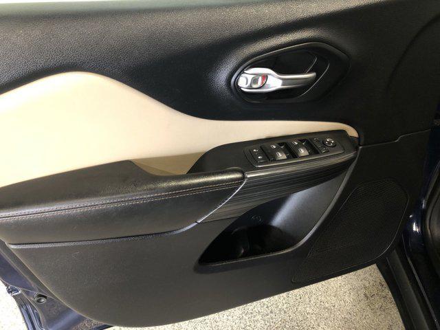 used 2016 Jeep Cherokee car, priced at $12,995