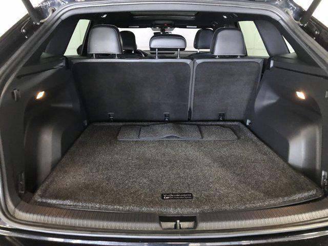 used 2020 Volkswagen Atlas Cross Sport car, priced at $20,995