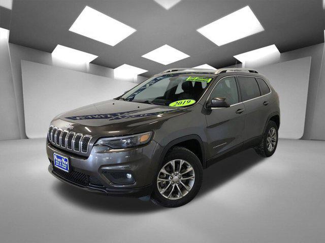 used 2019 Jeep Cherokee car, priced at $18,995