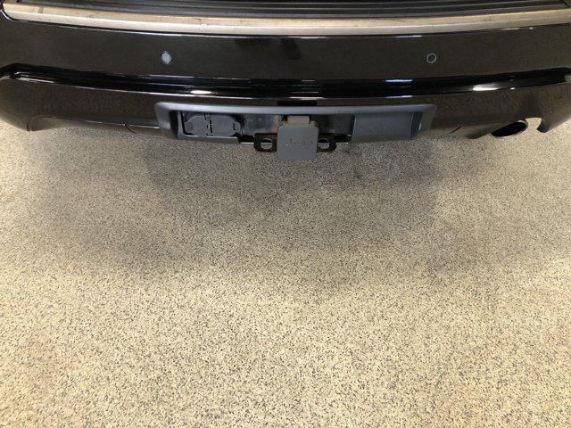 used 2016 Jeep Grand Cherokee car, priced at $17,995