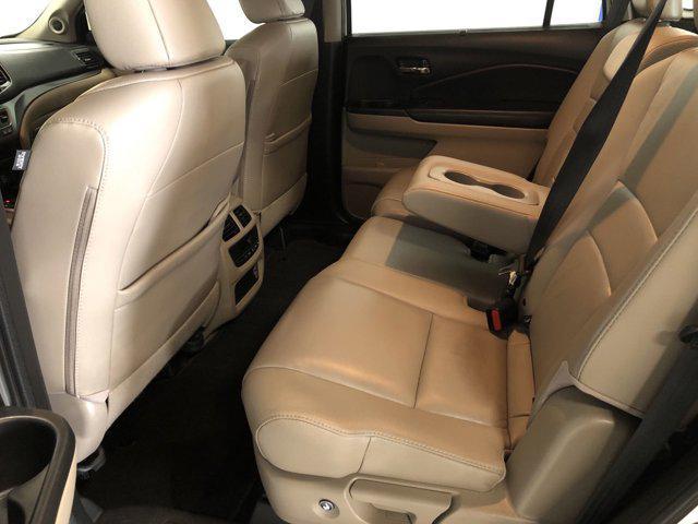 used 2022 Honda Pilot car, priced at $24,995