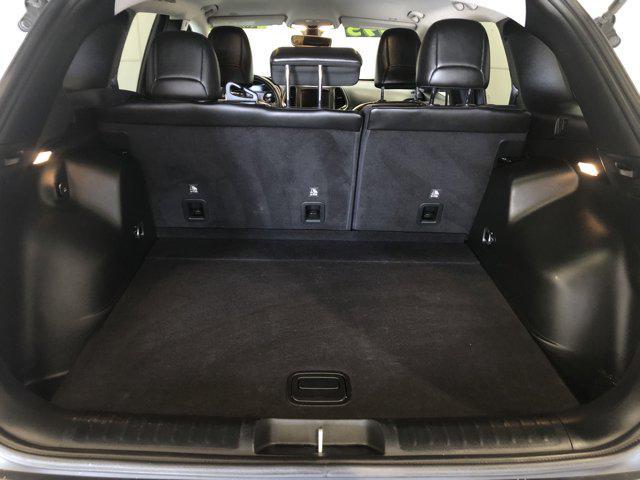 used 2019 Jeep Cherokee car, priced at $19,995
