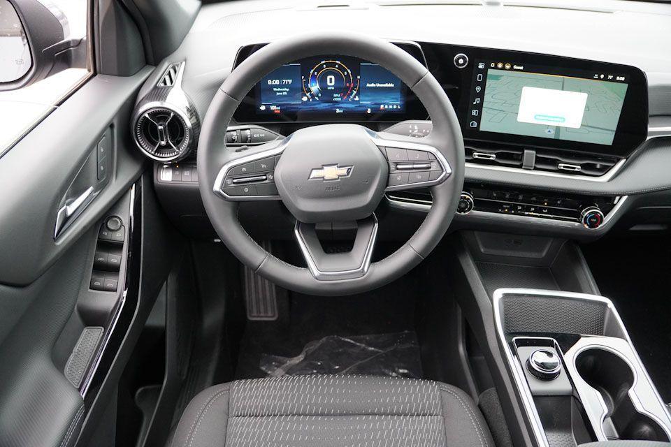 new 2026 Chevrolet Equinox car, priced at $26,995