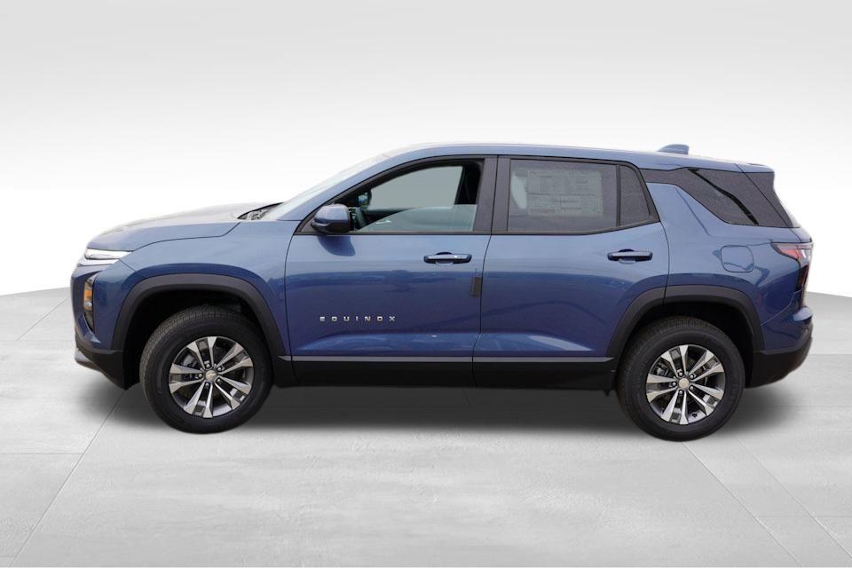 new 2026 Chevrolet Equinox car, priced at $26,595