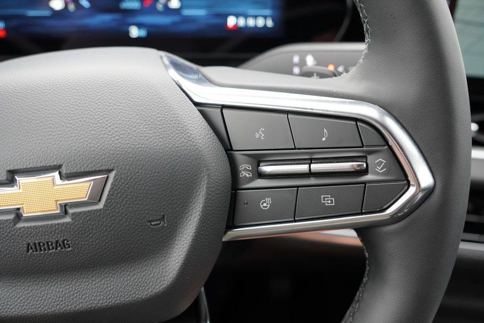 new 2026 Chevrolet Equinox car, priced at $26,995