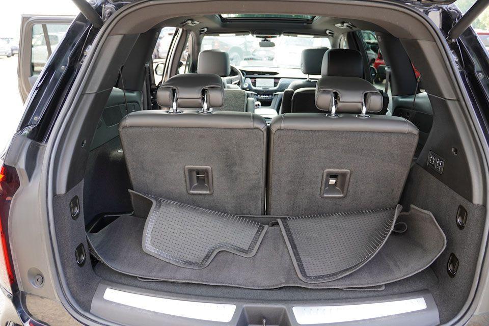 used 2023 Cadillac XT6 car, priced at $43,546