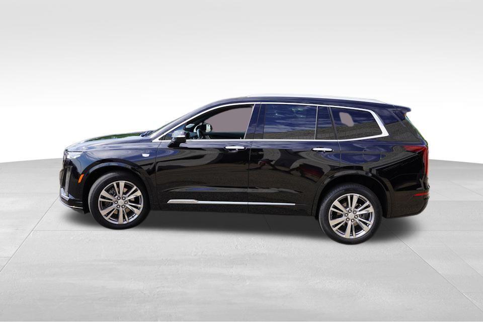 used 2023 Cadillac XT6 car, priced at $43,546