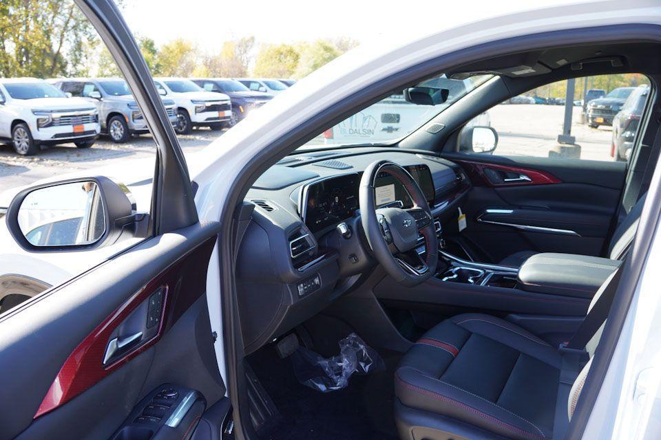 new 2026 Chevrolet Traverse car, priced at $57,560