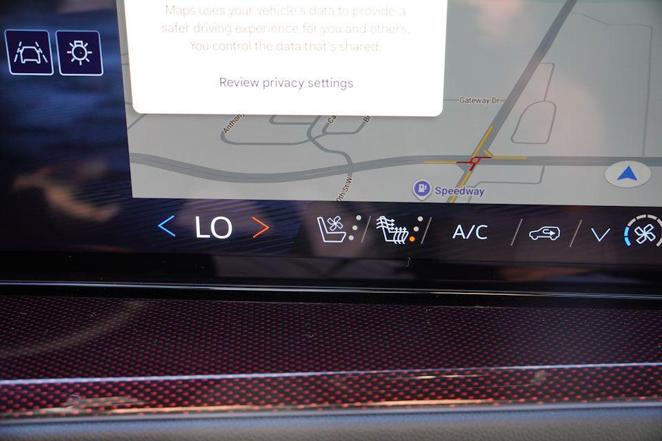 new 2026 Chevrolet Traverse car, priced at $57,560