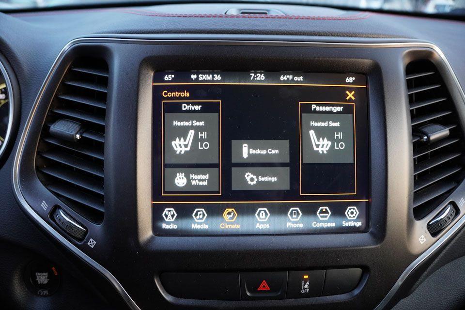 used 2022 Jeep Cherokee car, priced at $28,392