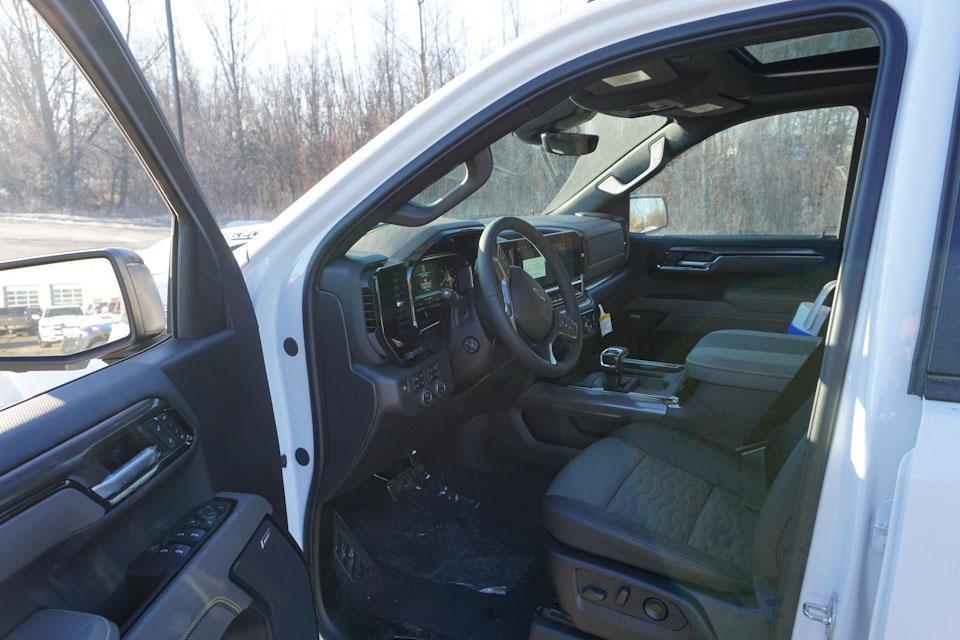 new 2024 Chevrolet Silverado 1500 car, priced at $75,894