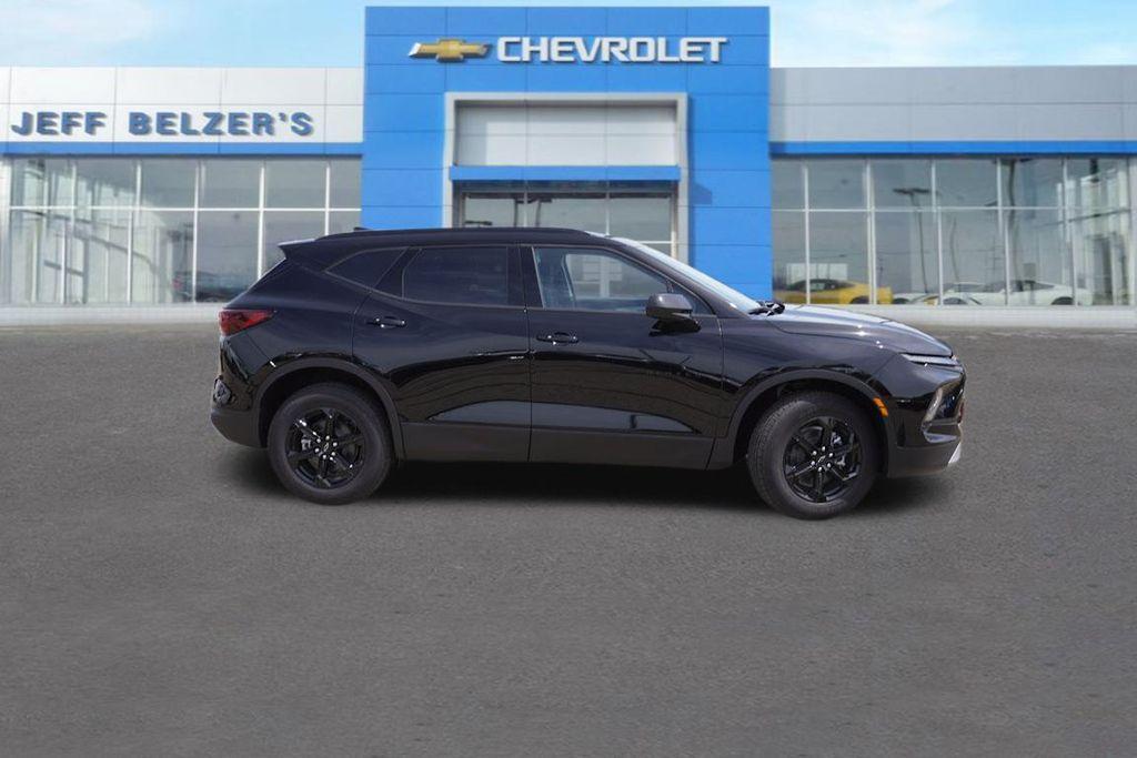 new 2024 Chevrolet Blazer car, priced at $36,315