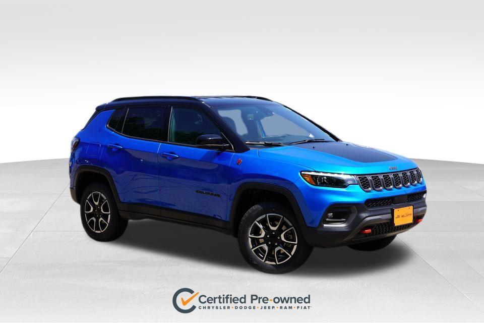 used 2024 Jeep Compass car, priced at $25,547