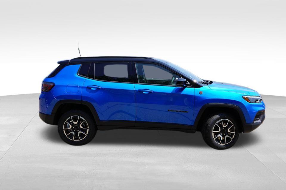 used 2024 Jeep Compass car, priced at $25,547