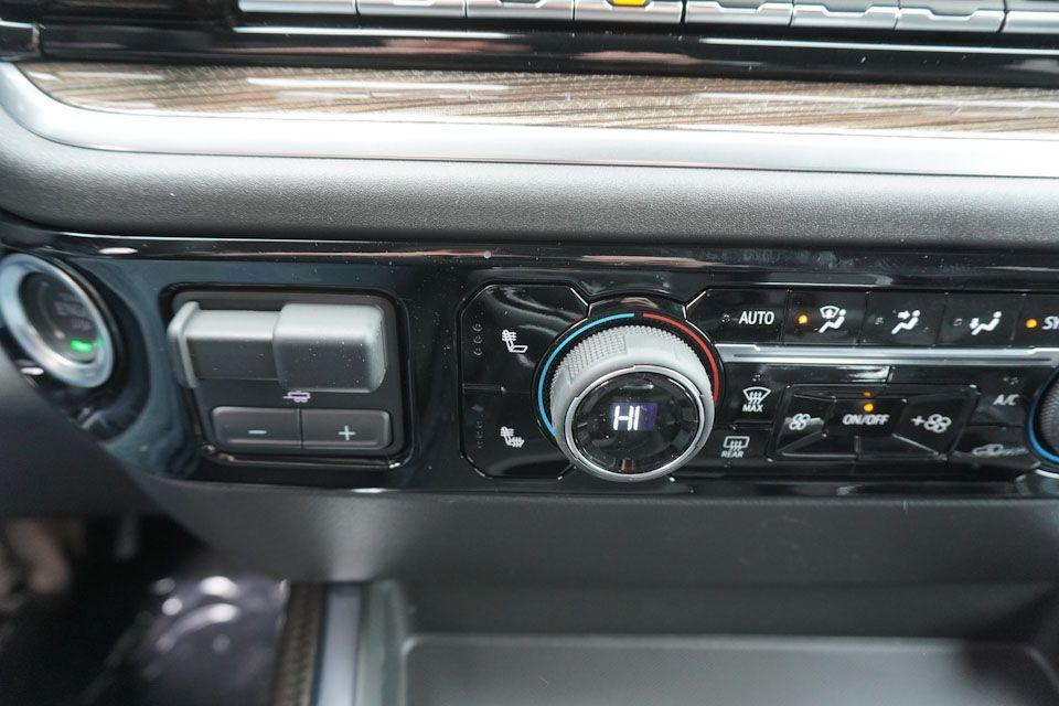 new 2025 Chevrolet Silverado 1500 car, priced at $50,935
