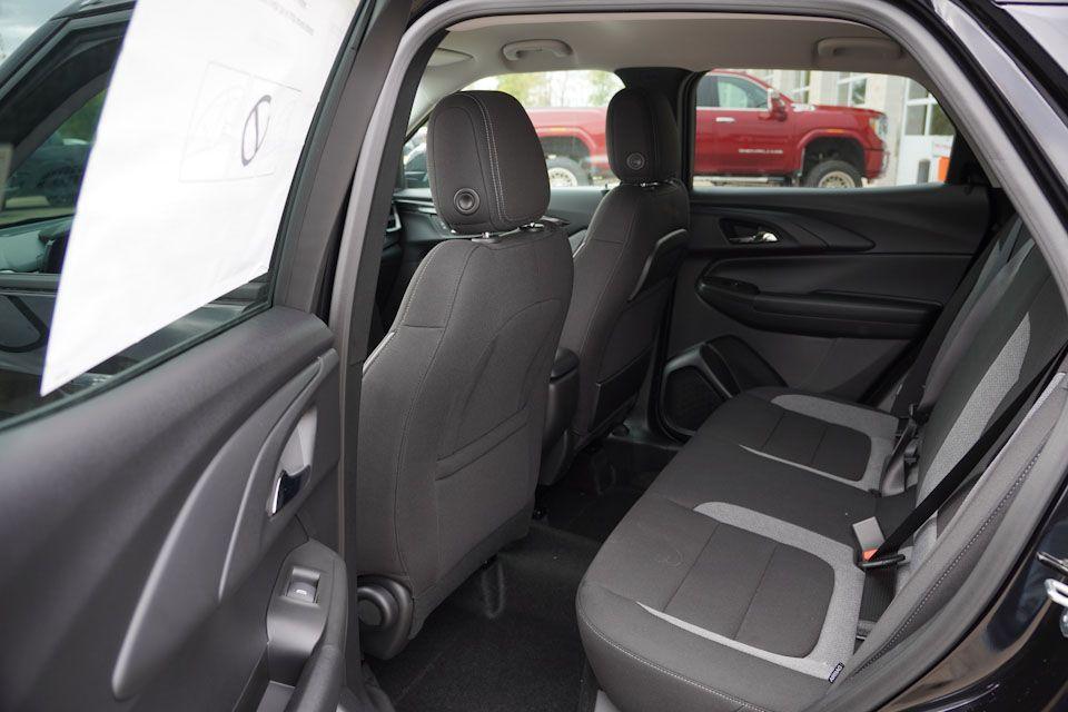 new 2026 Chevrolet TrailBlazer car, priced at $26,580