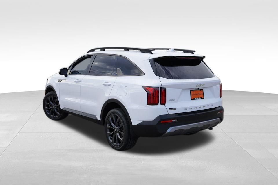 used 2022 Kia Sorento car, priced at $32,236