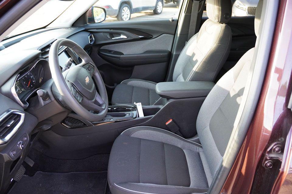 used 2022 Chevrolet TrailBlazer car, priced at $21,952