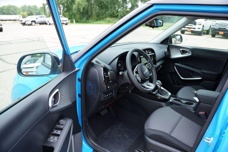 new 2025 Kia Soul car, priced at $22,271