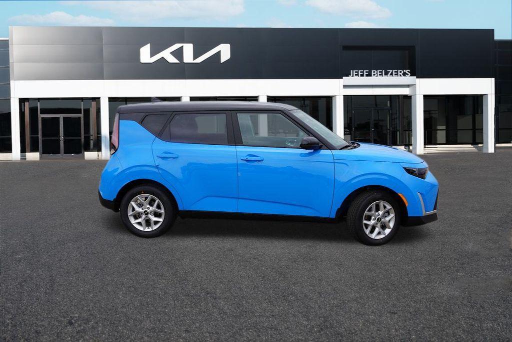 new 2025 Kia Soul car, priced at $22,271